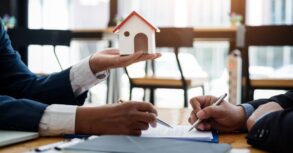 Jakie warunki musi spełnić Deweloper, aby skutecznie przenieść na nabywcę prawo własności lokalu mieszkalnego lub domu jednorodzinnego?